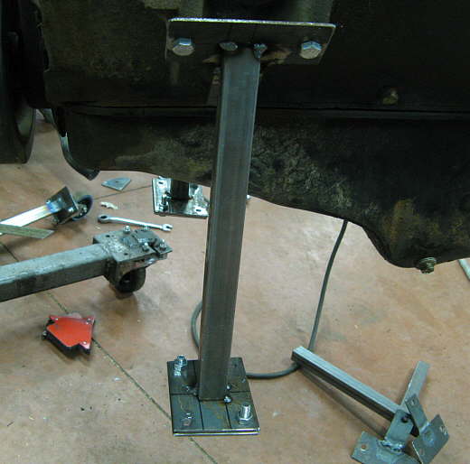 4 Engine 2 Transmission Stand